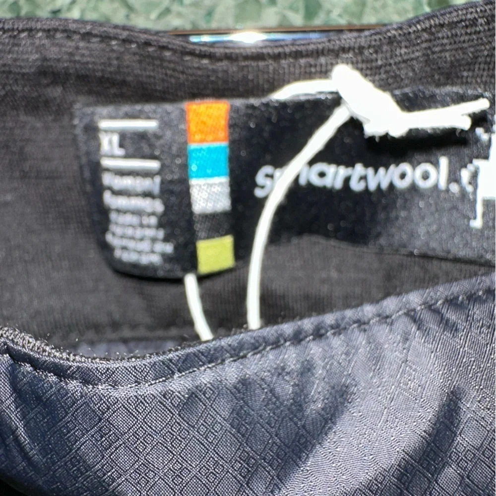 NWT SmartWool Womens XL Smartloft 120 Quilted Black Zip Puffer Skirt NEW